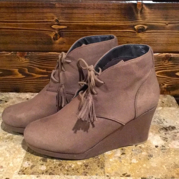 Women Booties - Picture 1 of 5